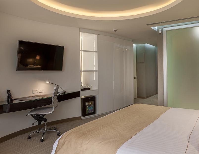 Hotel Las Americas Golden Tower Panama Exteriér fotografie A room at the hotel