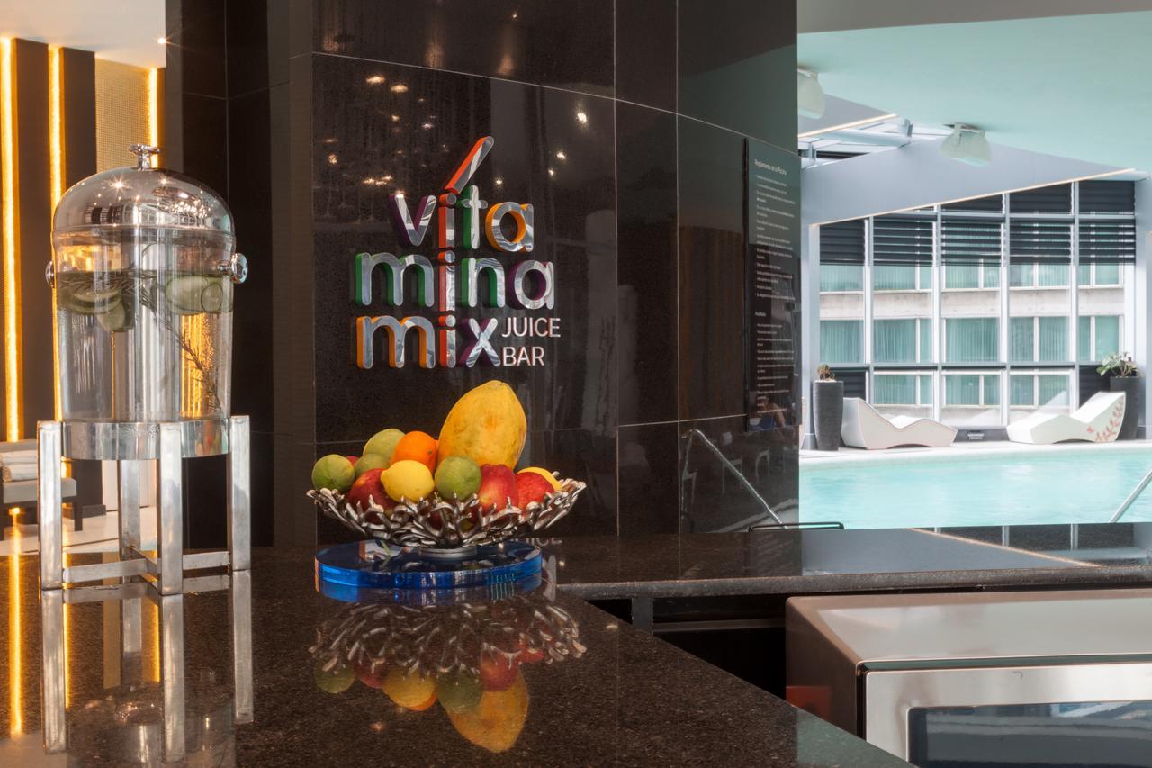 Hotel Las Americas Golden Tower Panama Exteriér fotografie Vita Mina Mix Juice Bar